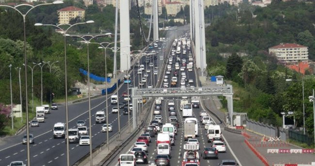15 Temmuz Şehitler köprüsü trafiğe kapatıldı