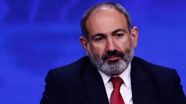Ermenistan muhalefeti Paşinyan'ı istifaya davet etti