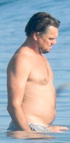 Leonardo DiCaprio göbeğiyle barıştı