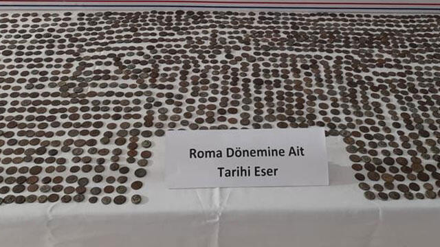 Antalya'da 1547 adet tarihi sikke bulundu