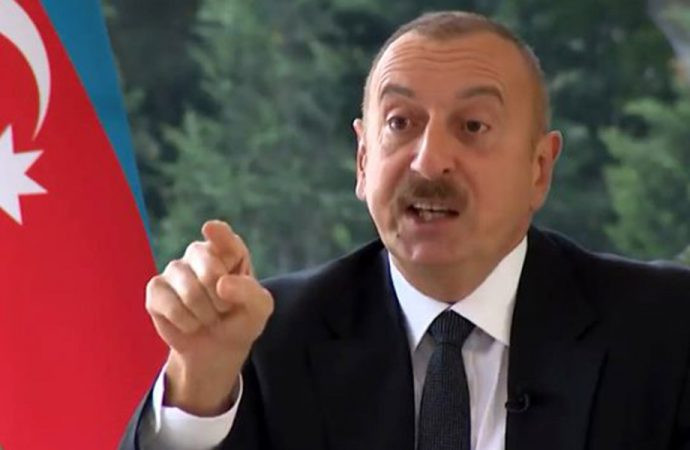 Aliyev canlı yayında açtı ağzını yumdu gözünü