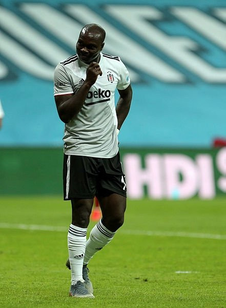Aboubakar taraftara söz verdi: ''Borcumu ödeyeceğim!''
