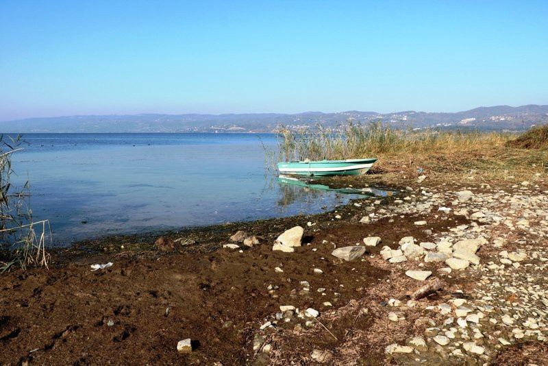 Sapanca Gölü'nde korkutan görüntü