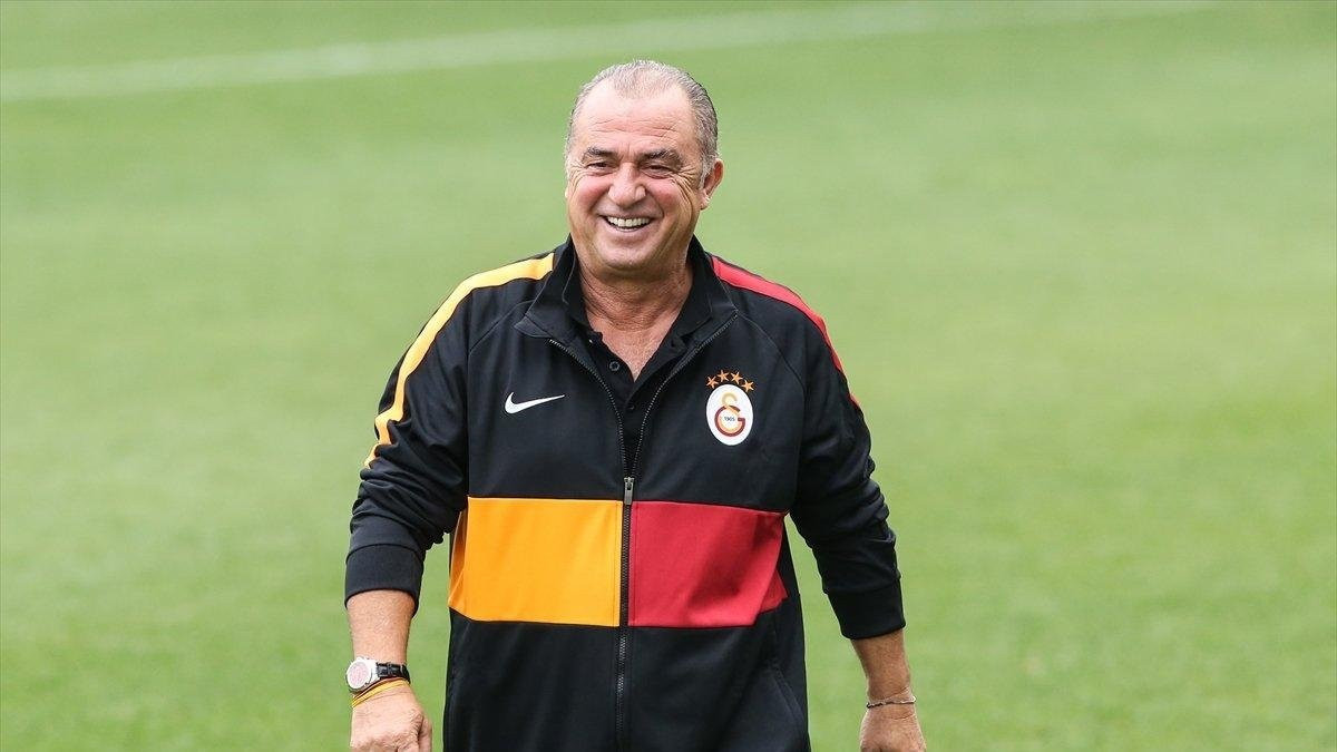 Galatasaray Macar yıldızın peşinde!