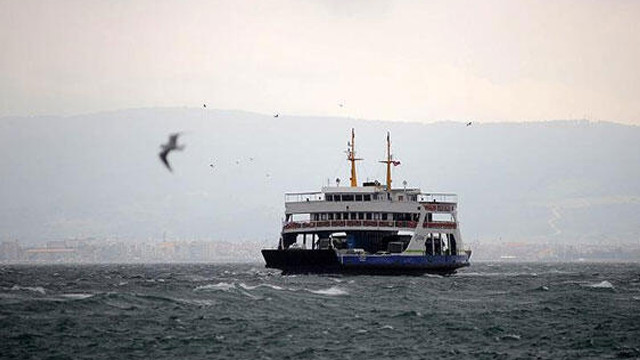 Kuzey Ege'de feribot seferlerine engel