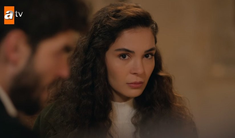 Hercai'de geceye damga vuran sahne