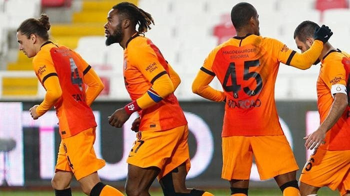 Galatasaray'dan dev golcü hamlesi
