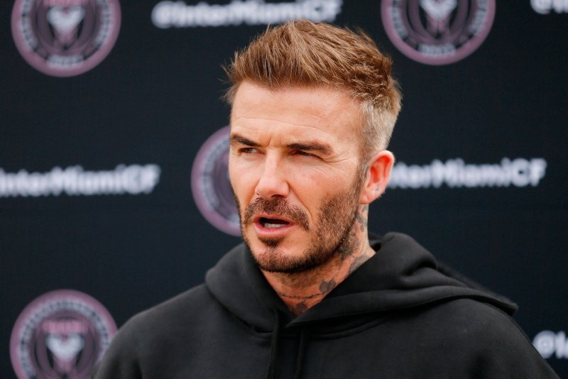 Beckham'dan PlayStation ve Xbox ile tarihi imza