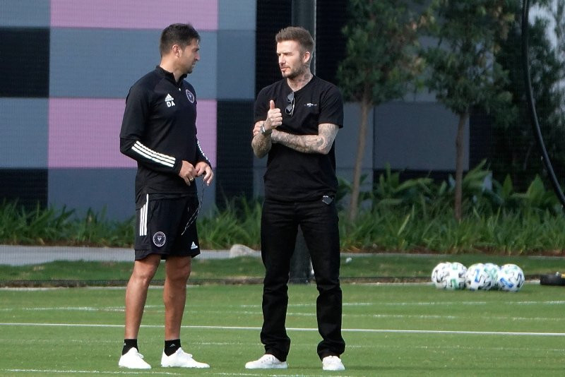 Beckham'dan PlayStation ve Xbox ile tarihi imza