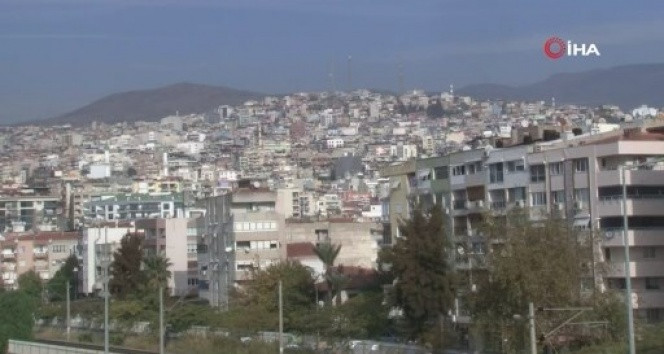 İzmirli Depremzedeler yeni bina bulamıyor