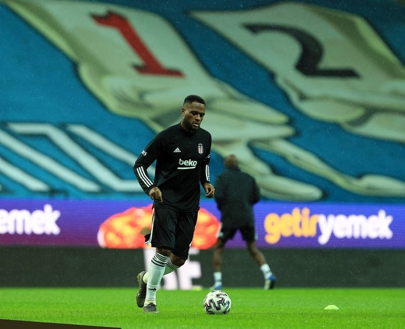 Beşiktaş'ta Larin'e PSV'den sonra bir talip daha