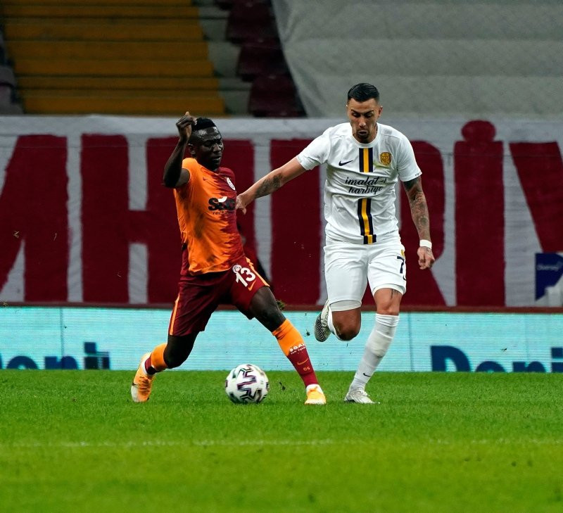 Galatasaray'ın yıldızı Etebo için karar verildi