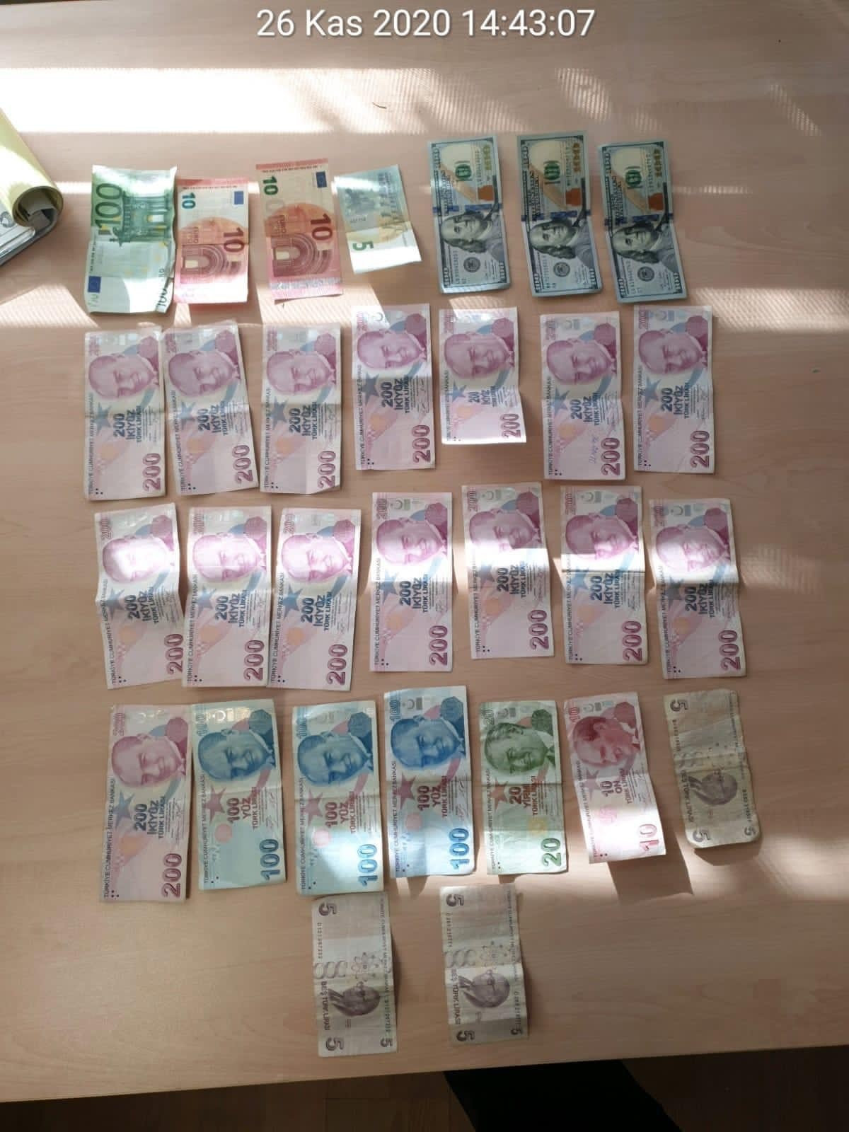 Dilencinin üstünden çıkanlar şoke etti