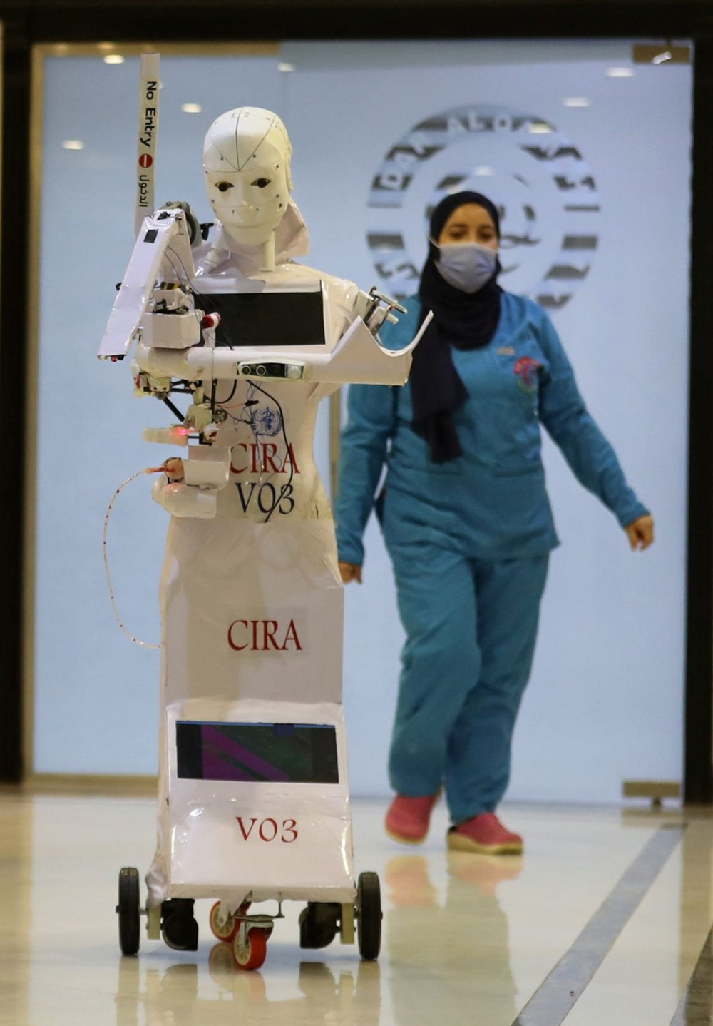 Mısır’da koronavirüse karşı ''robotlu'' mücadele - Resim: 3
