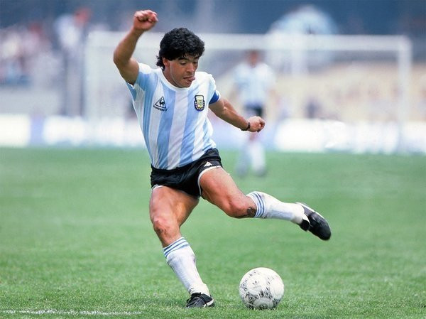 Maradona Türkiye'de hangi takımı destekliyordu?