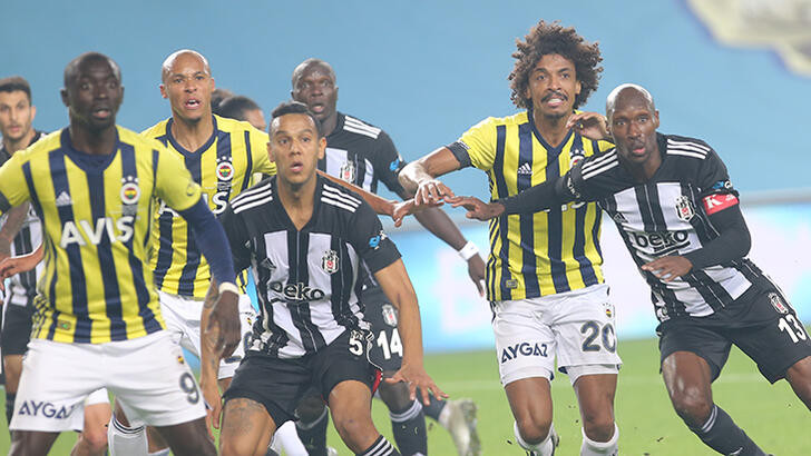 Beşiktaş, Fenerbahçe'yi Kadıköy'de devirdi