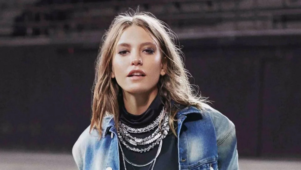 Serenay Sarıkaya, Cem Yılmaz ve Saadet Özsırkıntı hakkında konuştu Haber3