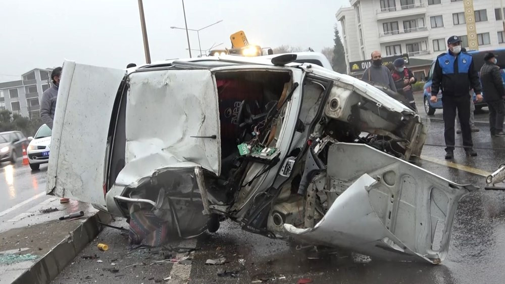Yalova'da ortalık savaş alanına döndü: 1 ölü, 10 yaralı