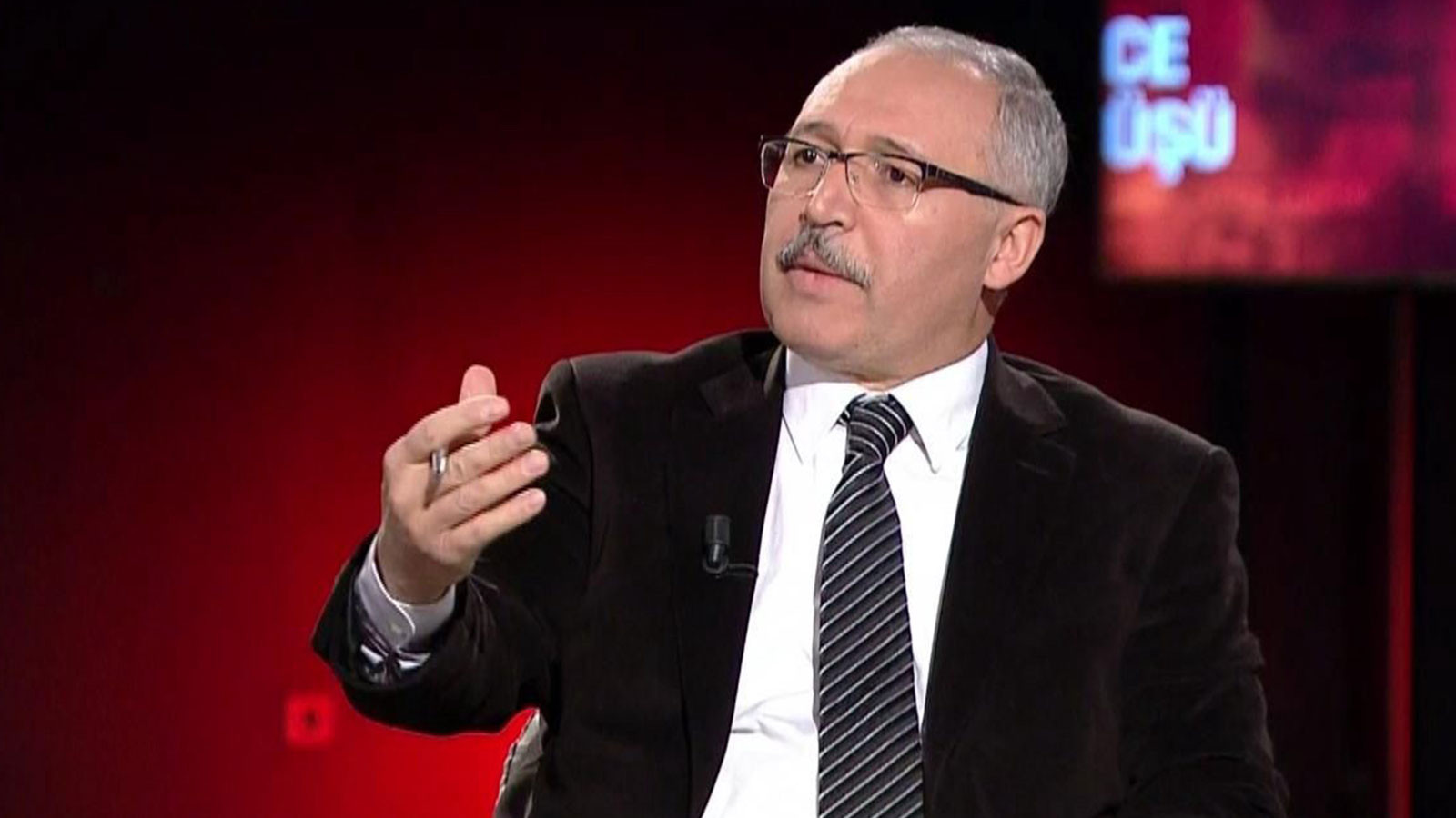 Abdulkadir Selvi'den Kılıçdaroğlu'na: ''İspatlasın kalemimi kırarım!''
