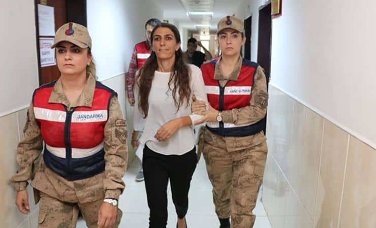 Görevden alınan HDP’li belediye başkanına 9 yıl hapis