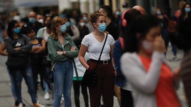 İspanya'da koronavirüs ölenlerin sayısı 48 bini aştı