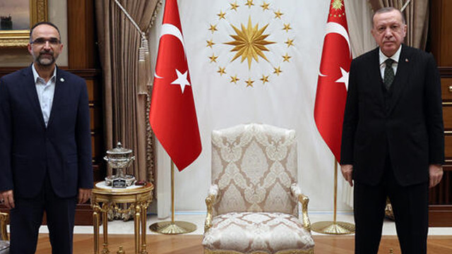 Cumhurbaşkanı Erdoğan, HÜDA PAR Genel Başkanı İshak Sağlam'ı kabul etti