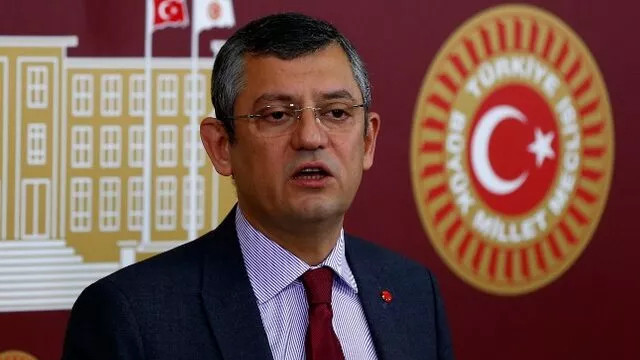 CHP'li Özel'den Çavuşoğlu'na sert tepki