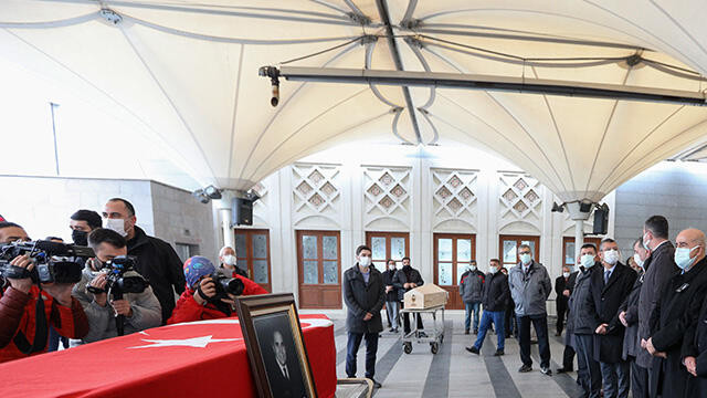 Eski bakan Atilla Sav son yolculuğuna uğurlandı