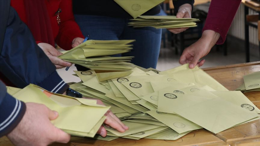 Son seçim anketi açıklandı: Cumhur'da MHP, Millet'te İYİ Parti şoku