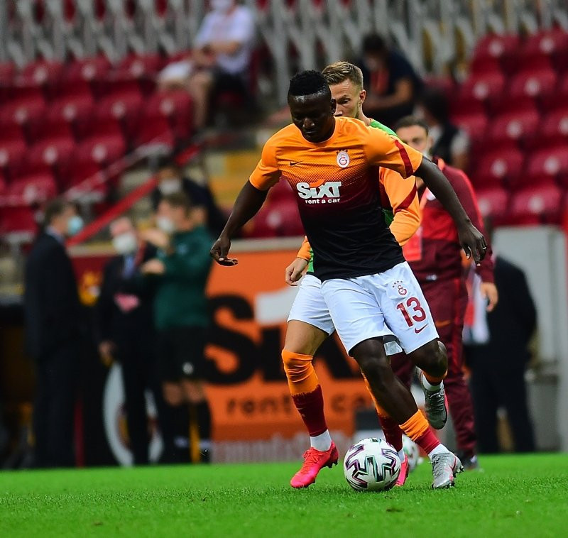 Galatasaray'da Etebo'nun yerine o geliyor!