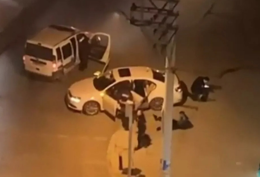 Polisten tepki çeken müdahale! Polis hakkında soruşturma açıldı
