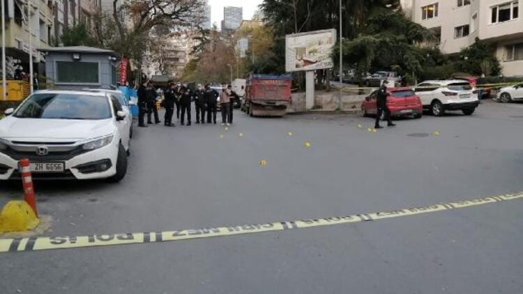 İstanbul'da polis merkezi önünde silahlı saldırı