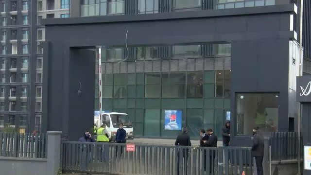 CHP İstanbul il binası mühürlendi