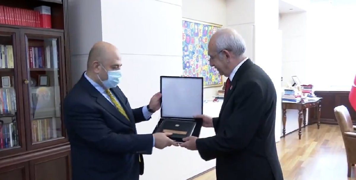 Kılıçdaroğlu 1 liralık tazminat davasını kazandı