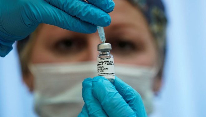 Rusya'nın koronavirüs aşısını bir ülke daha onayladı