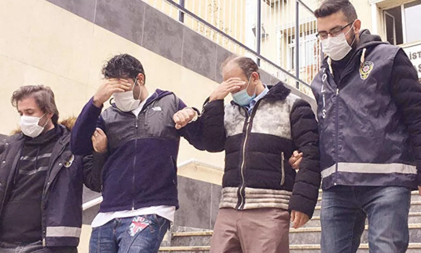 İstanbul'da 3 İranlı, yabancı uyruklu kişleri  ''polisiz'' diye dolandırdı!