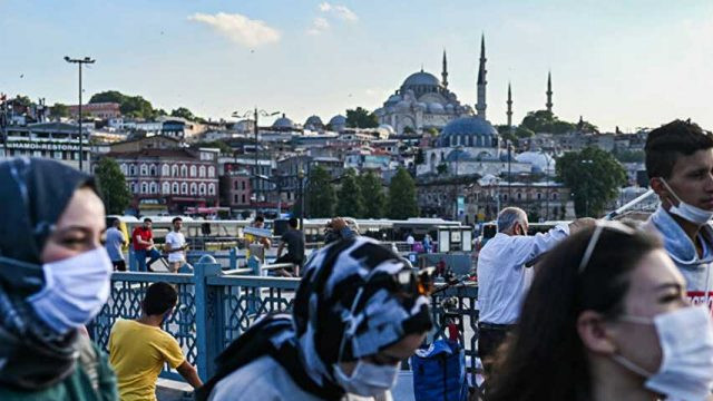 İBB açıkladı: Son 24 saatte 231 kişi bulaşıcı hastalık nedeniyle öldü