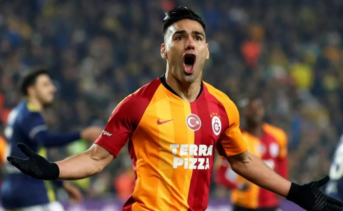 Falcao'dan Galatasaray'a 9 milyon euroluk şok 