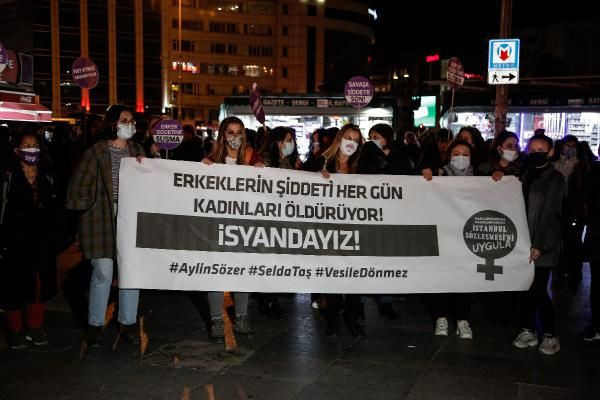 Kadıköy'de kadın cinayetleri protesto edildi