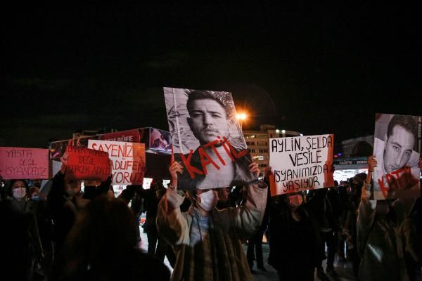 Kadıköy'de kadın cinayetleri protesto edildi - Resim: 2
