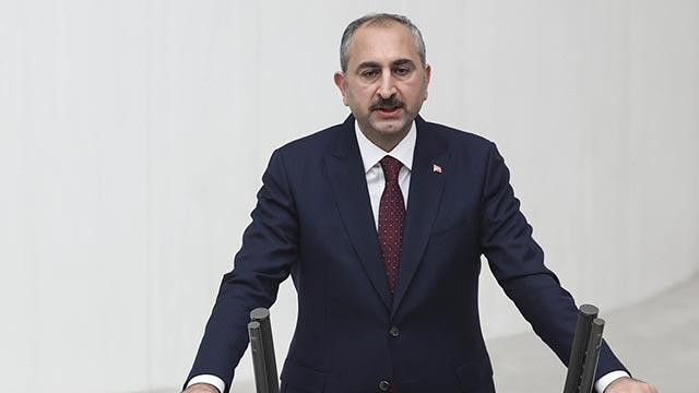 Bakan Gül: Türkiye'de tutuklu oranı yüzde 16'ya indi