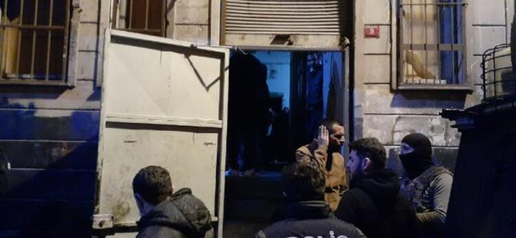 İstanbul'da dev operasyon ! Polis yatak altında yakaladı - Resim: 4