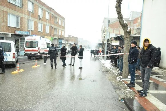 Sokak ortasında kanlı infaz !