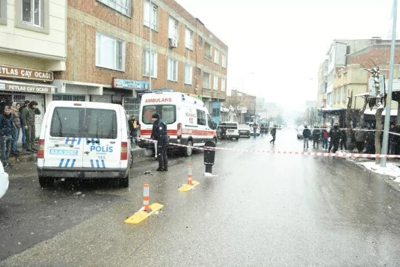 Sokak ortasında kanlı infaz !