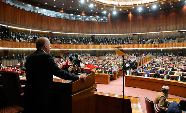 Erdoğan: ''Dün Çanakkale bugün Keşmir!''