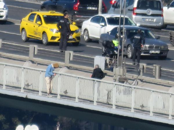15 Temmuz Şehitler Köprüsü'nde intihar alarmı