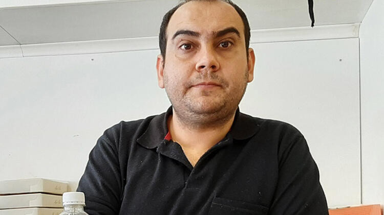15 yıldır günde 5 litre kola içiyor !