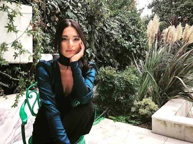Yasak Elma'nın güzeli Şafak Pekdemir sosyal medyayı salladı
