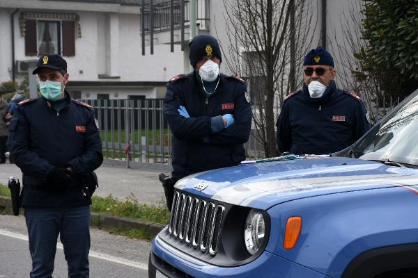 İşte 50 bin kişinin karantinaya alındığı kırmızı bölge: Terk edildik!