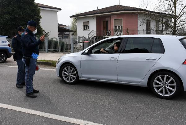 İşte 50 bin kişinin karantinaya alındığı kırmızı bölge: Terk edildik!